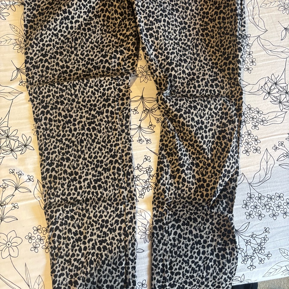 Leopard pants - Picture 3 of 7